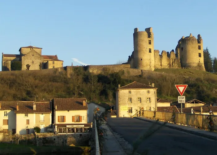 Gasthof Le Pit Lessac